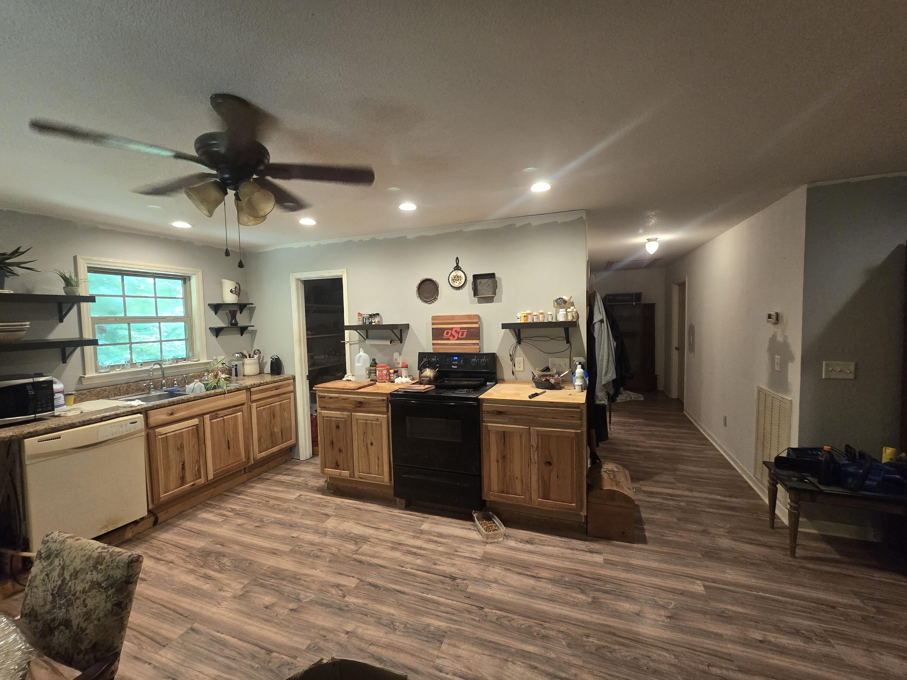 333 Raven Cliff Road Graysville, TN 37338 - Photo 6 of 14 20240810_111748