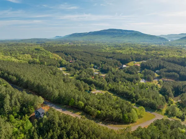 $399,900 | 123 Cherokee Ridge Drive, Ocoee, TN 37361