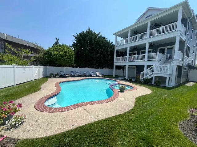 a view of outdoor space yard swimming pool and patio