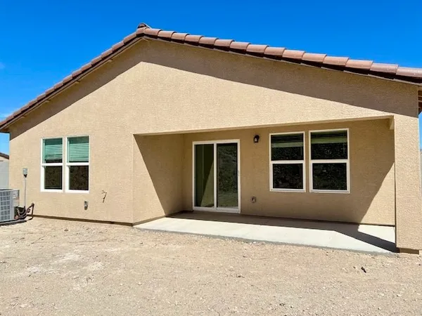 $2,150 | 2566 Aaron Place, Bullhead City, AZ 86442
