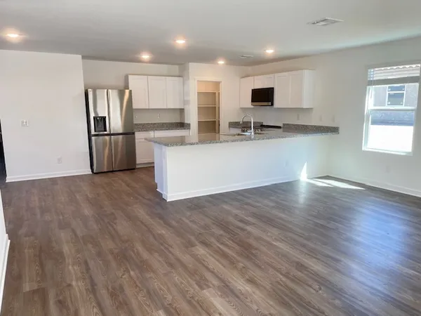 $2,150 | 2566 Aaron Place, Bullhead City, AZ 86442