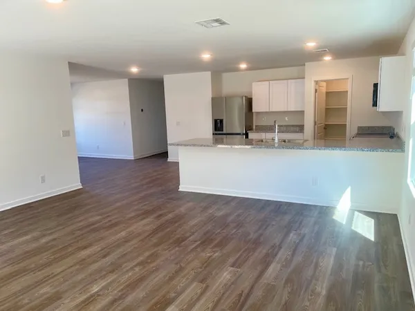 $2,150 | 2566 Aaron Place, Bullhead City, AZ 86442