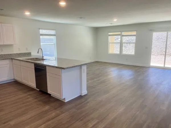 $2,150 | 2566 Aaron Place, Bullhead City, AZ 86442