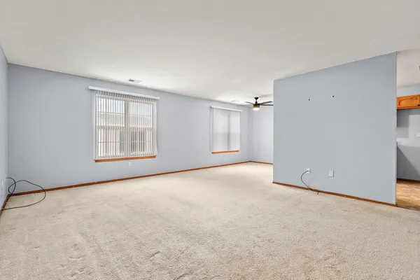 $163,500 | 8214 Lincoln Circle, Unit C, Merrillville, IN 46410