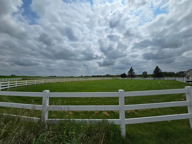 $1,500,000 | 2017 Havana Road, Owatonna, MN 55060