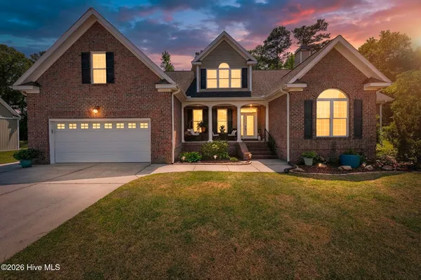 $620,000 | 135 Staffordshire Drive, New Bern, NC 28562