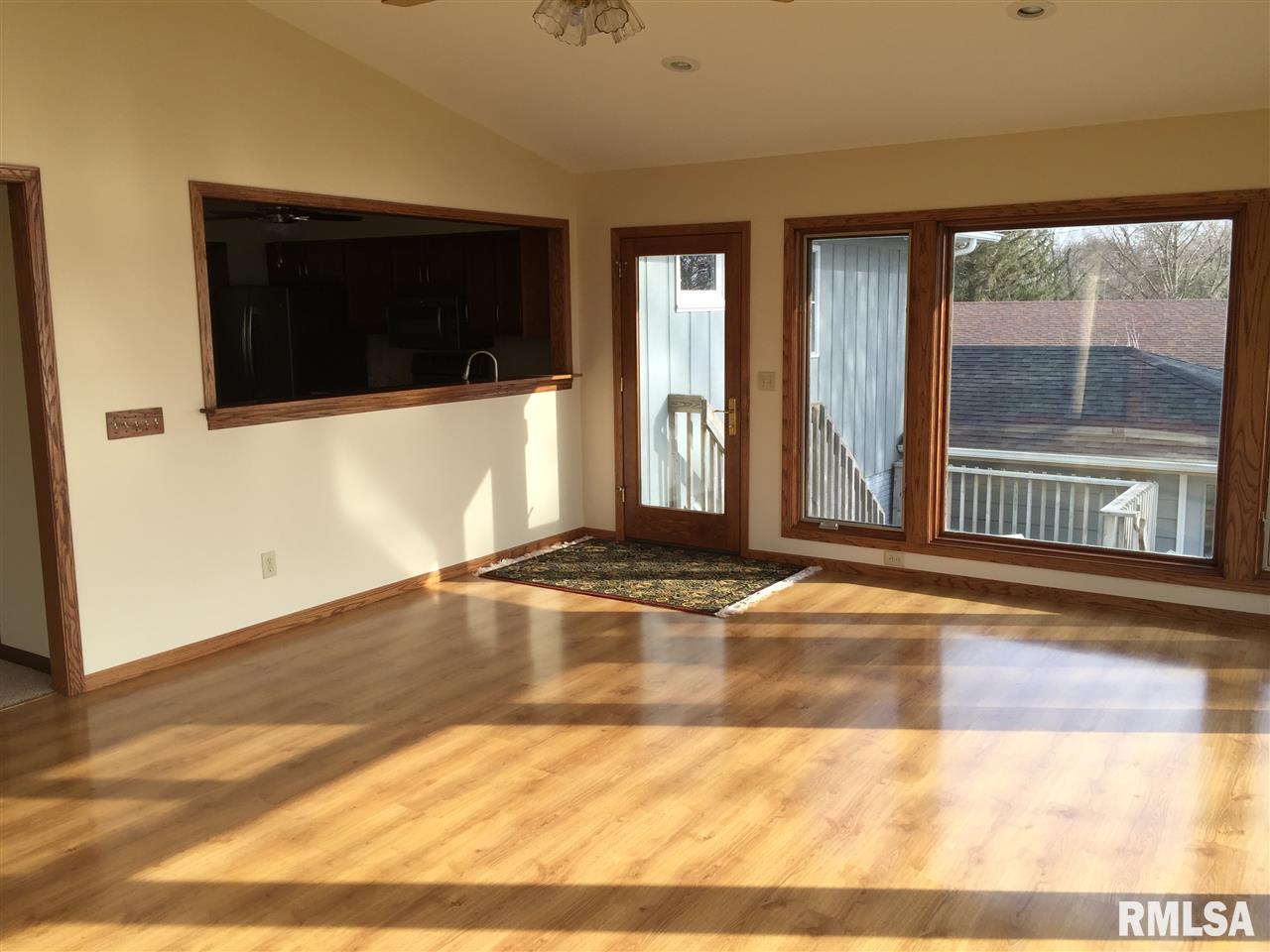 18408 River Road North Cordova, IL 61242 - Photo 14 of 21 Gallery Image 14