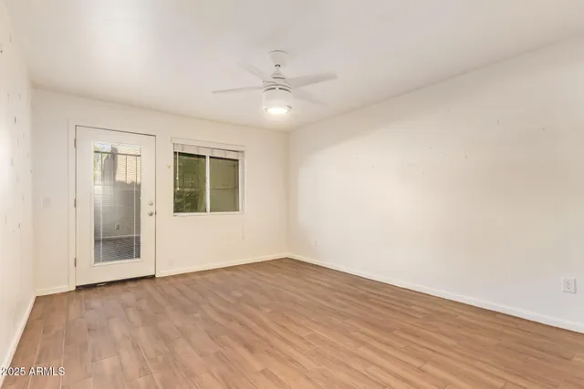 $2,000 | 151 East Broadway Road, Unit 103, Tempe, AZ 85282