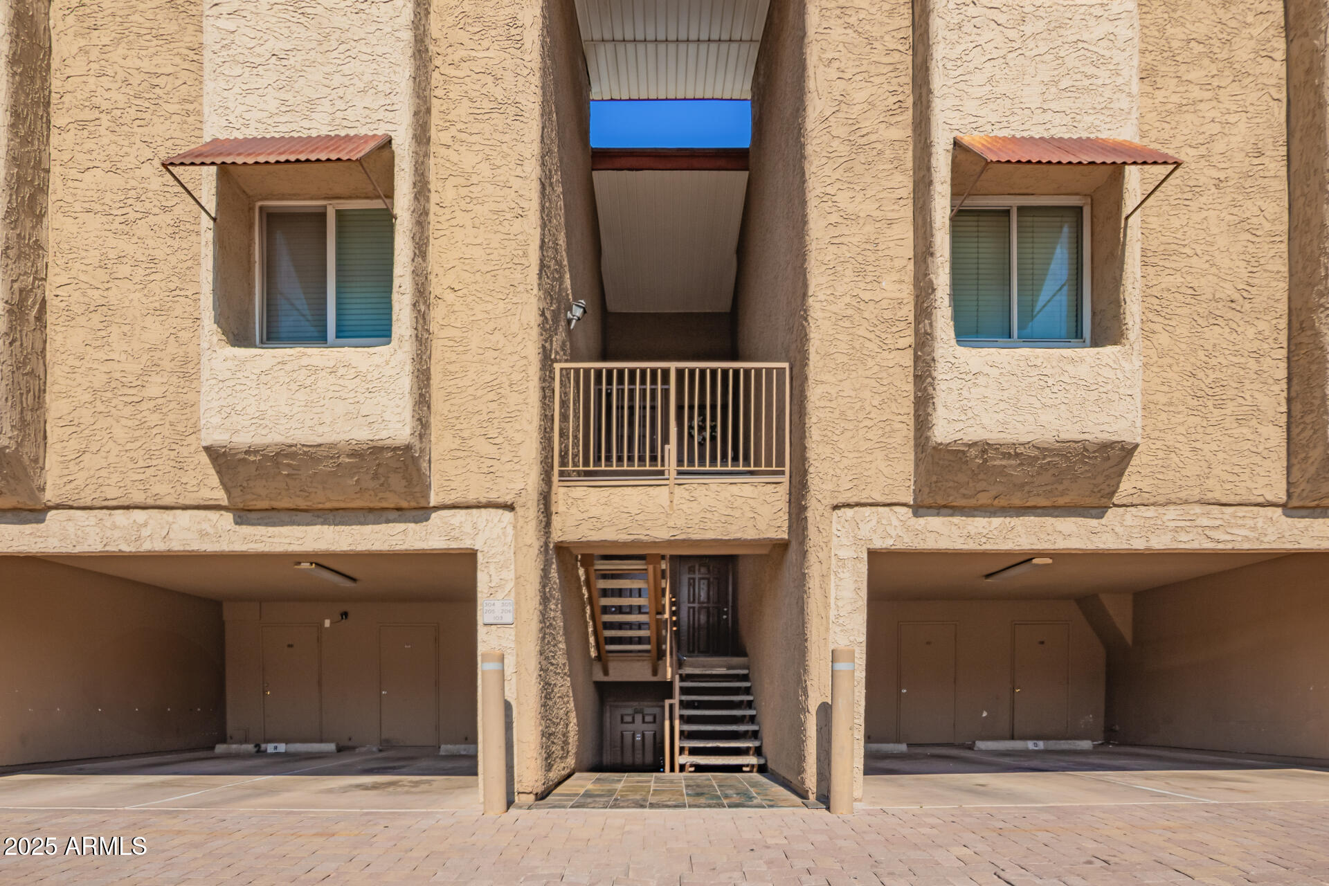 151 East Broadway Road, Unit 103 Tempe, AZ 85282 - Photo 2 of 28 01 - Broadway