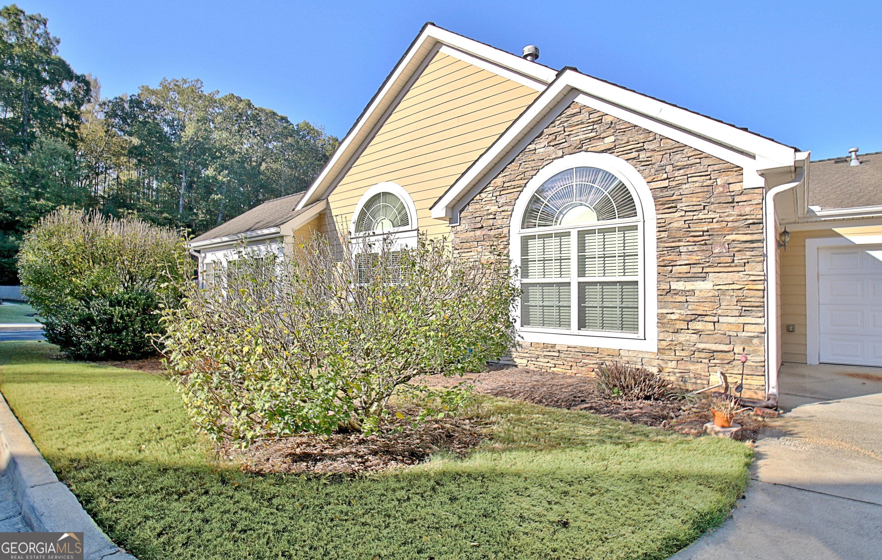 265 Rehobeth Way Fayetteville, GA 30214 - Photo 48 of 63 a view of a house with entertaining space