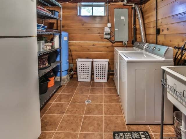2222 Military Road Eagle River, WI 54521 - Photo 11 of 18 Gallery Image 11