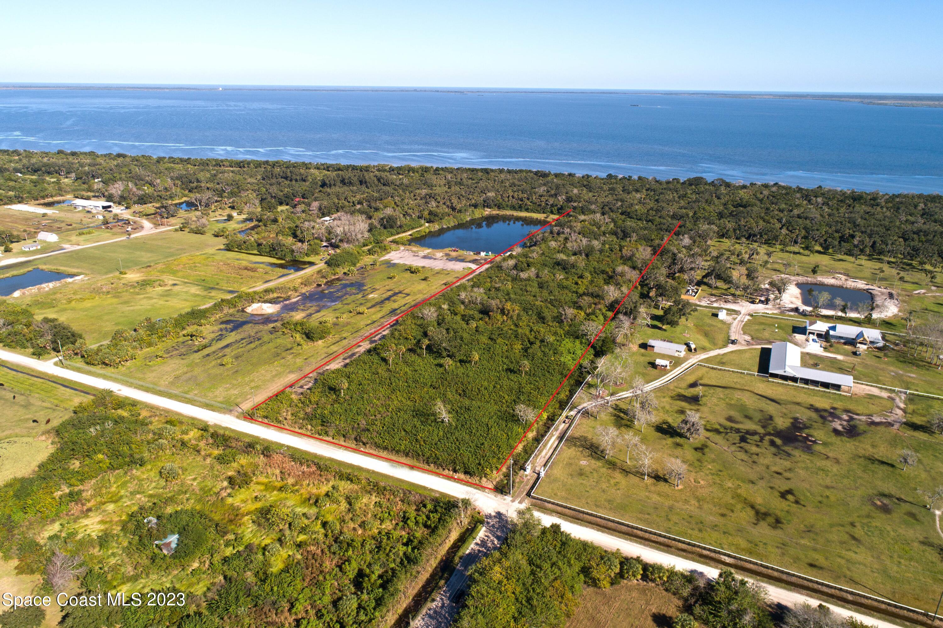 3495 Hammock Road Mims, FL 32754 - Photo 17 of 20 a view of city with ocean