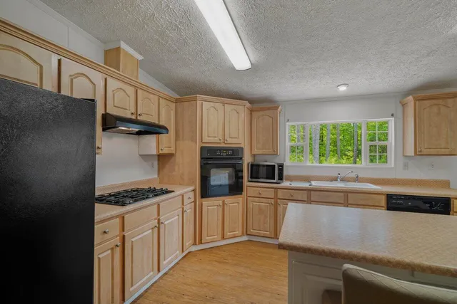 $265,000 | 728 Huskie Lane, St. Stephen, SC 29479