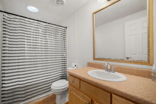 $265,000 | 728 Huskie Lane, St. Stephen, SC 29479