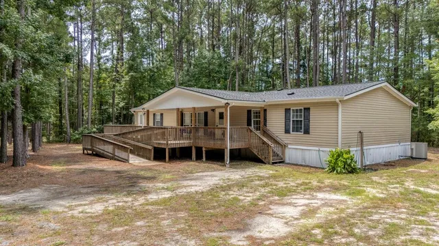 $265,000 | 728 Huskie Lane, St. Stephen, SC 29479