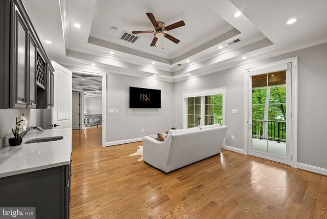 $4,500,000 | 1060 Vista Drive, McLean, VA 22102