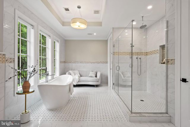 $4,500,000 | 1060 Vista Drive, McLean, VA 22102