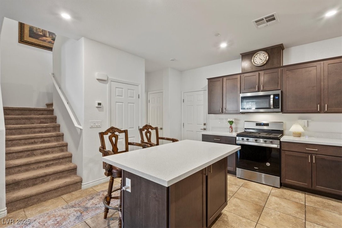 1193 Seaboard Court Henderson, NV 89002 - Photo 9 of 34