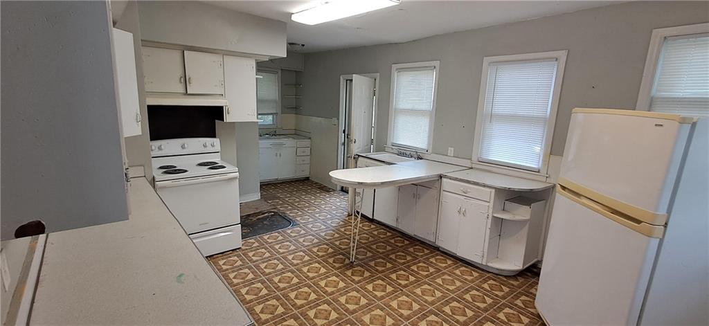 208 South 22nd Street St. Joseph, MO 64501 - Photo 4 of 8