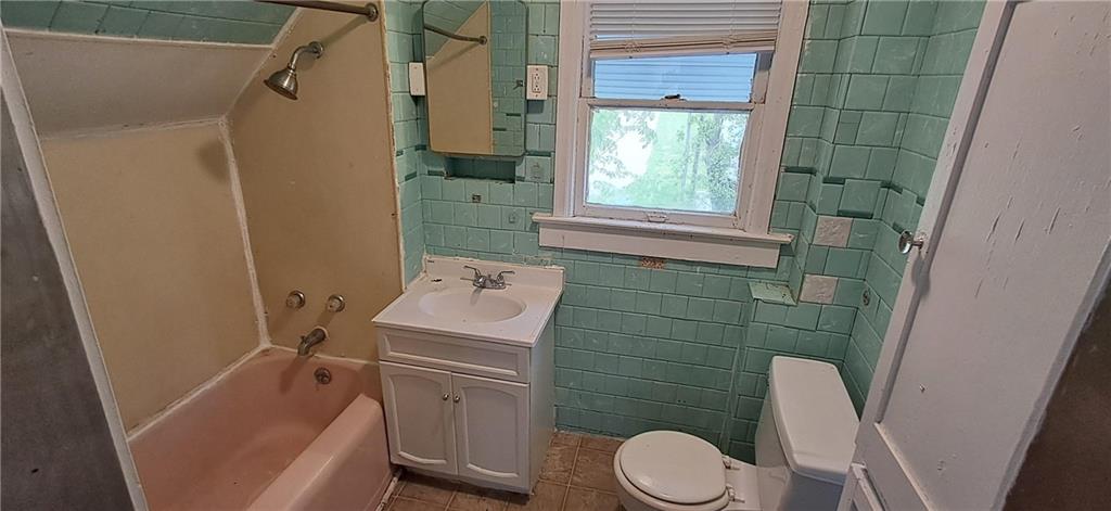 208 South 22nd Street St. Joseph, MO 64501 - Photo 5 of 8