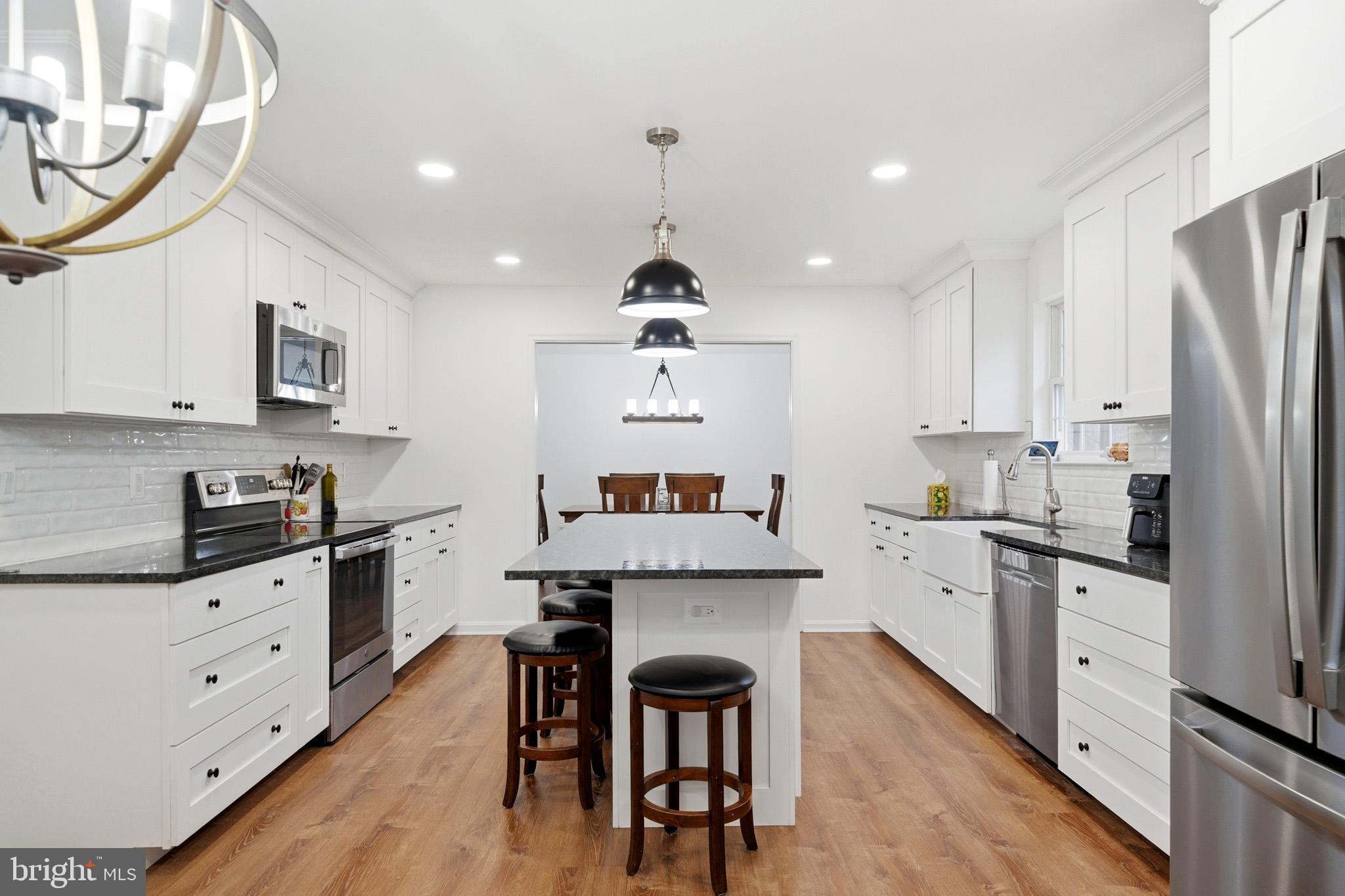 1970 Lowery Road Huntingtown, MD 20639 - Photo 13 of 46 Updated modern spacious kitchen.