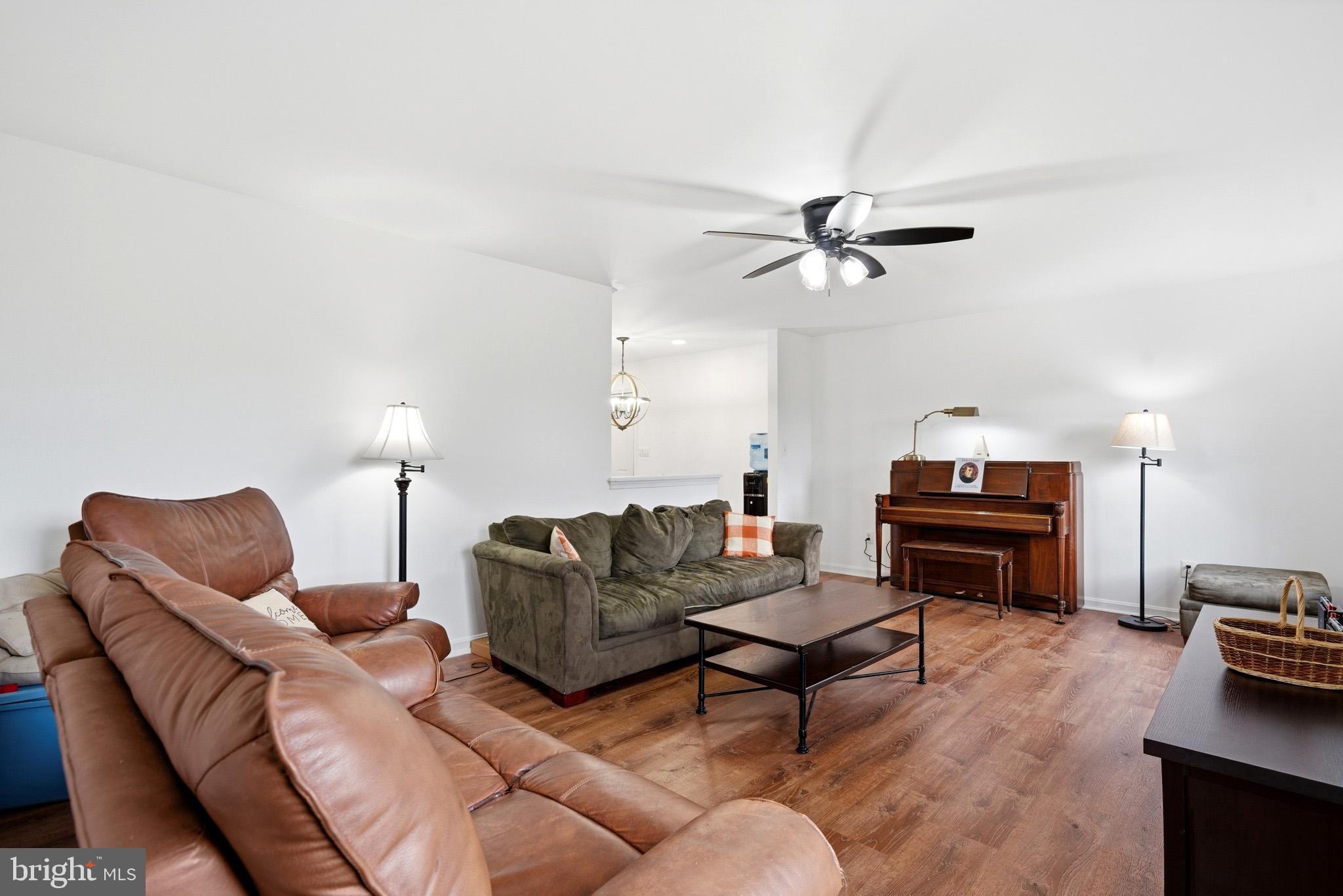 1970 Lowery Road Huntingtown, MD 20639 - Photo 7 of 46 Spacious living room great natural light.