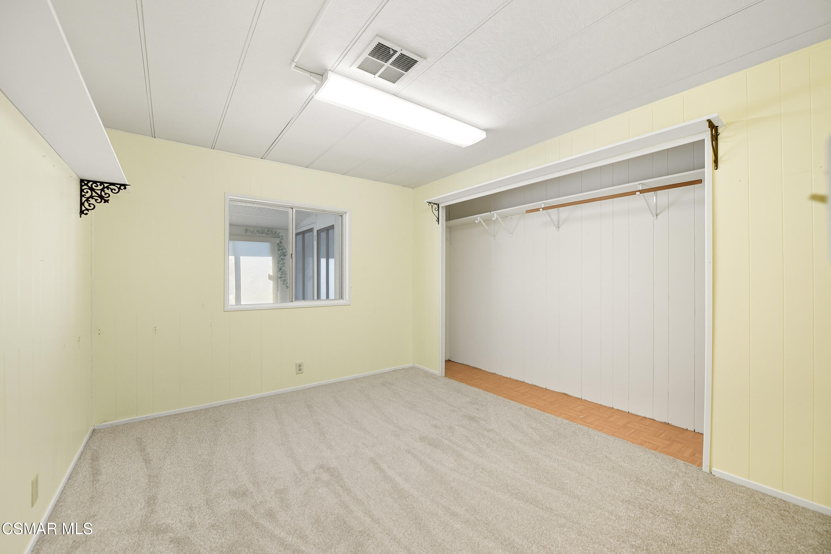 195 Tierra Rejada Road, Unit 178 Simi Valley, CA 93065 - Photo 18 of 49 a view of an empty room