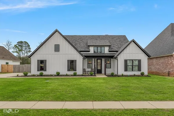 $395,000 | 177 Sitka Loop, Haughton, LA 71037