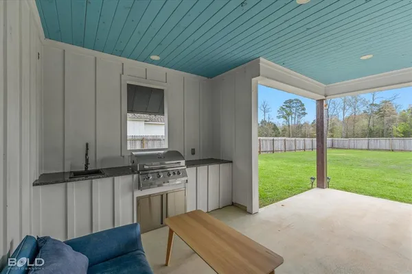 $395,000 | 177 Sitka Loop, Haughton, LA 71037