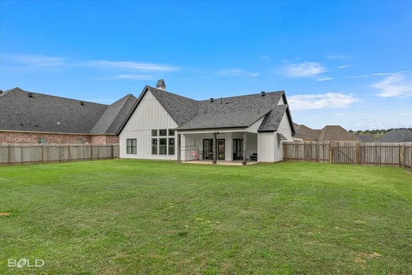 $395,000 | 177 Sitka Loop, Haughton, LA 71037