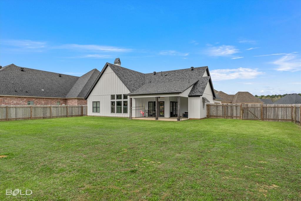 177 Sitka Loop Haughton, LA 71037 - Photo 35 of 38 Huge Backyard