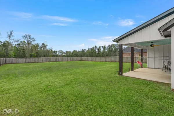 $395,000 | 177 Sitka Loop, Haughton, LA 71037