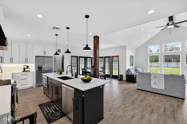 $395,000 | 177 Sitka Loop, Haughton, LA 71037