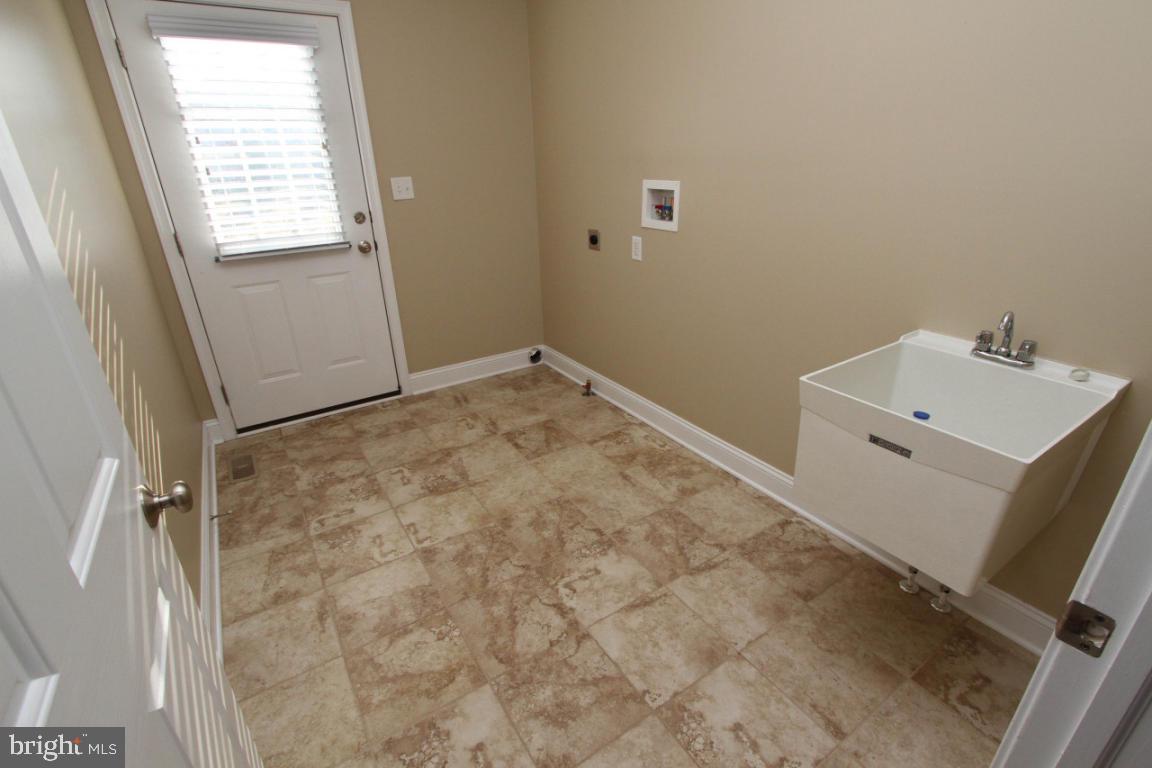 291 Bowyer Lane Lititz, PA 17543 - Photo 18 of 35 Gallery Image 18