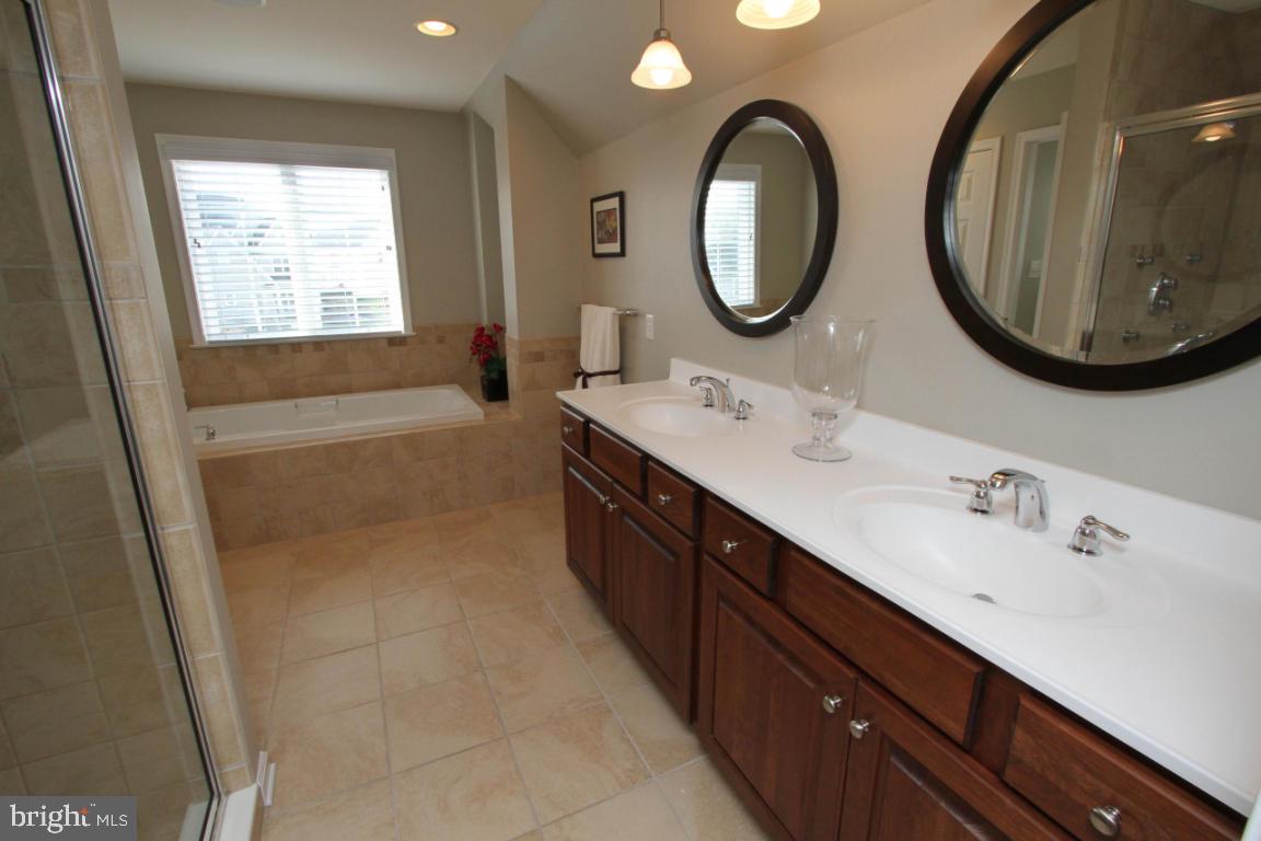 291 Bowyer Lane Lititz, PA 17543 - Photo 22 of 35 Gallery Image 22
