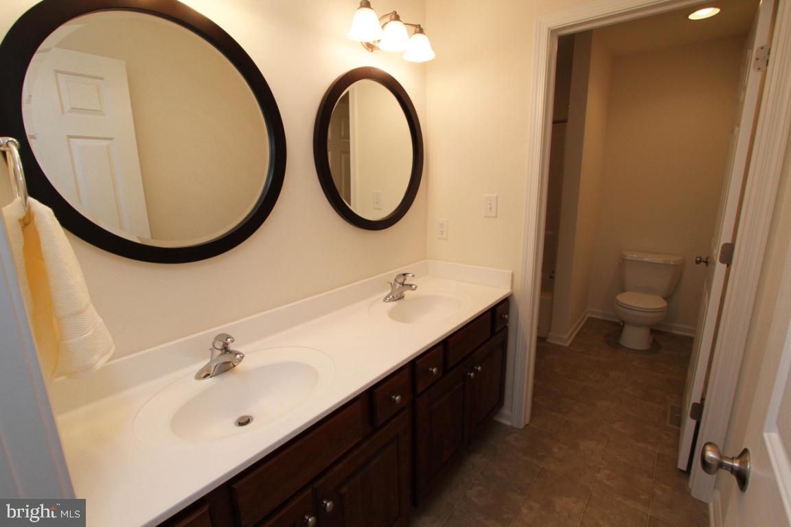 291 Bowyer Lane Lititz, PA 17543 - Photo 33 of 35 Gallery Image 33