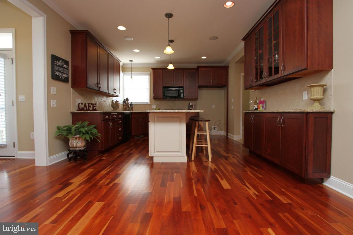 291 Bowyer Lane Lititz, PA 17543 - Photo 7 of 35 Gallery Image 7