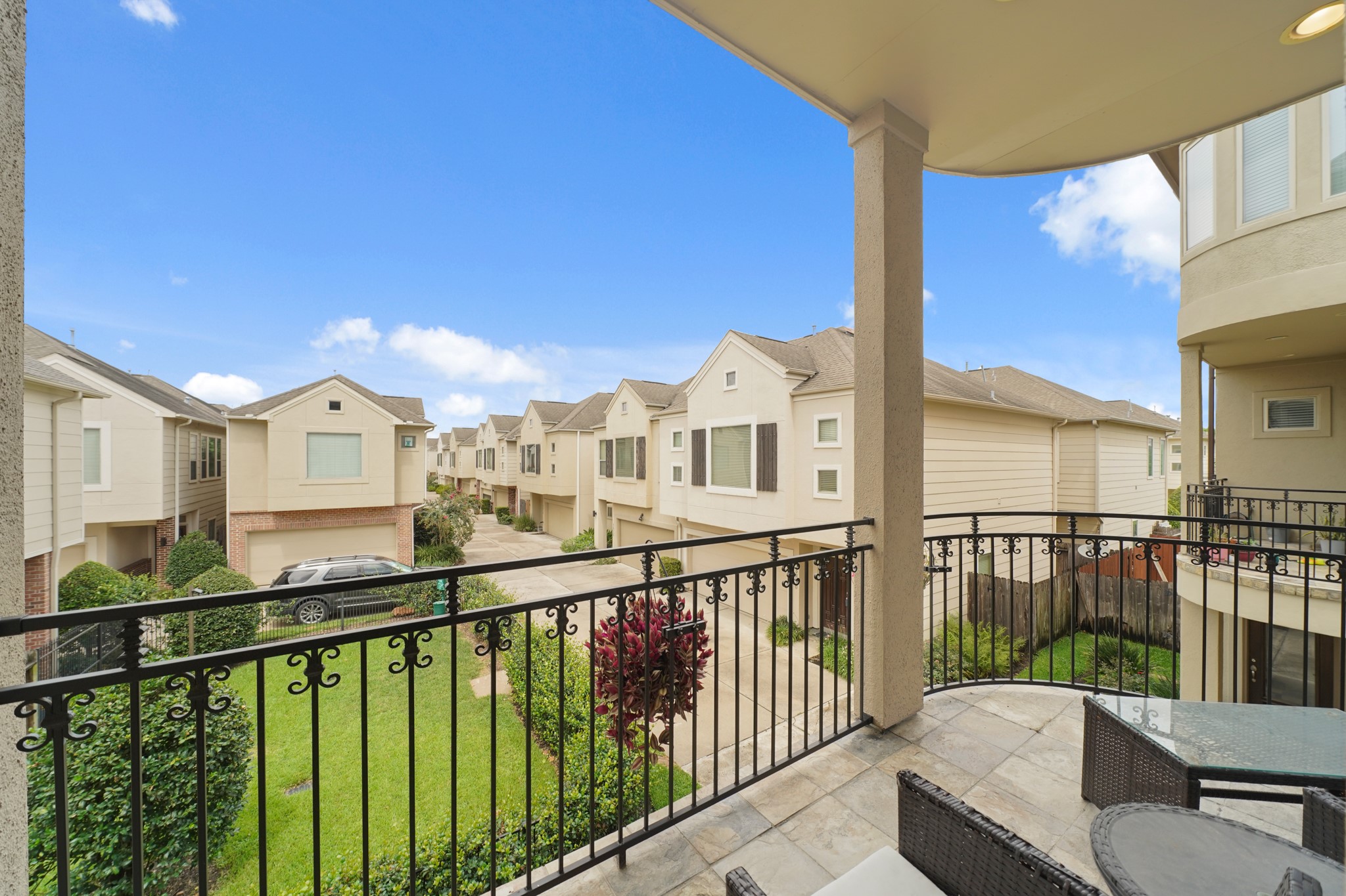 3808 Center Street, Unit A Houston, TX 77007 - Photo 10 of 31 a view of a balcony with wooden floor and fence