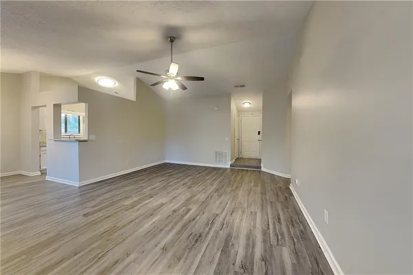 $2,100 | 1809 River Rock Trail, Woodstock, GA 30188