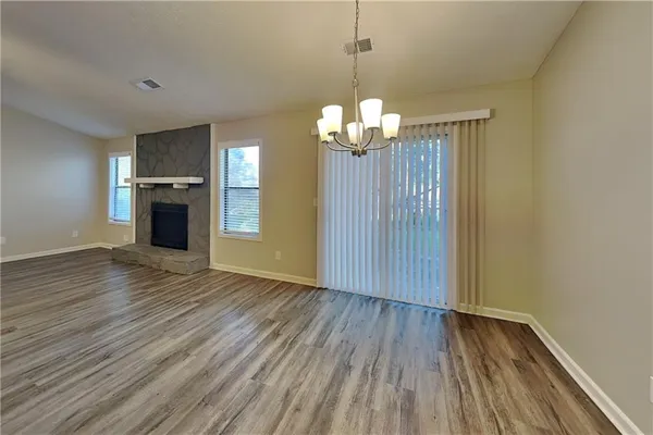 $2,100 | 1809 River Rock Trail, Woodstock, GA 30188