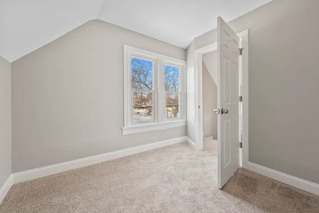 $250,000 | 418 West Illinois Avenue, Aurora, IL 60506