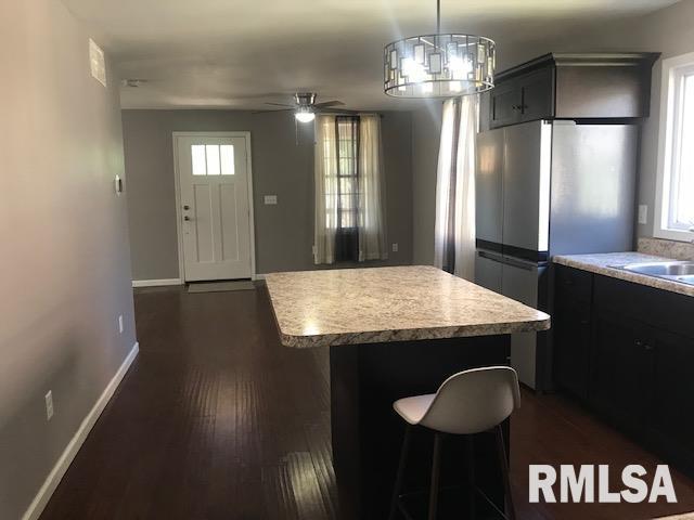 2016 North 16th Street Springfield, IL 62702 - Photo 9 of 24