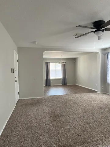 $1,600 | 434 Stable Vista, San Antonio, TX 78227