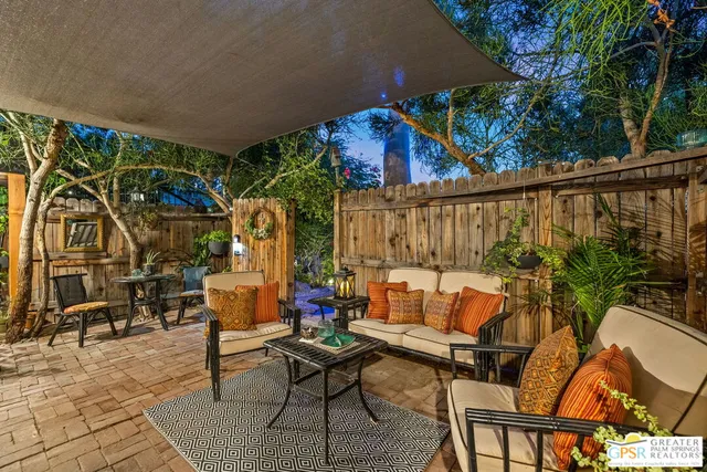 $2,000 | 575 South Calle Ajo, Unit 2, Palm Springs, CA 92264