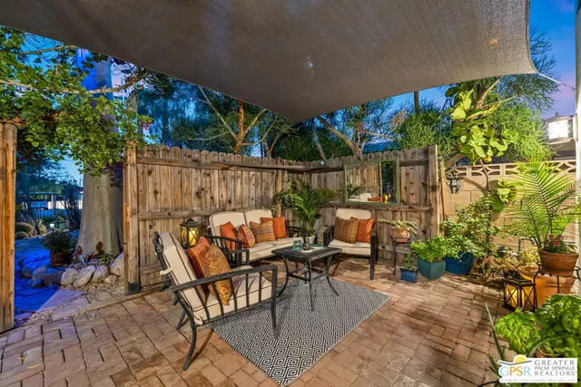 $2,000 | 575 South Calle Ajo, Unit 2, Palm Springs, CA 92264