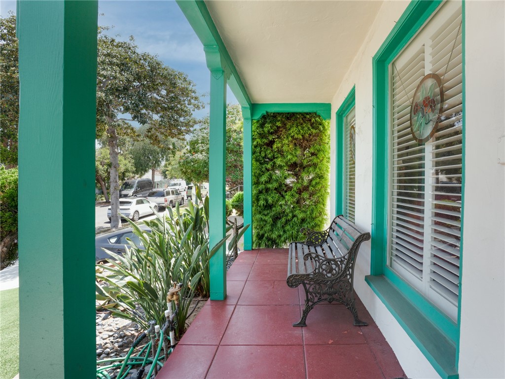 419 Concord Street El Segundo, CA 90245 - Photo 3 of 26