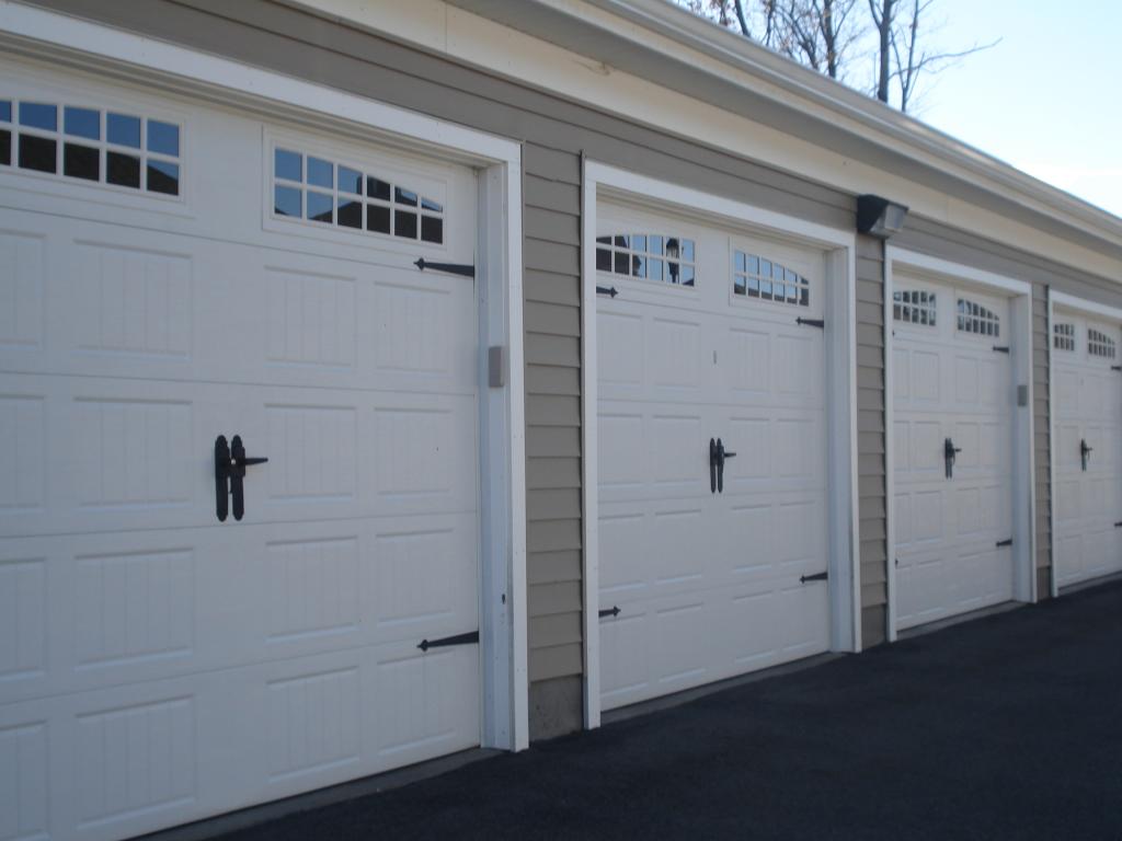 55 Roundabout Way, Unit 4 Manchester, NH 03102 - Photo 11 of 19 Gallery Image 11
