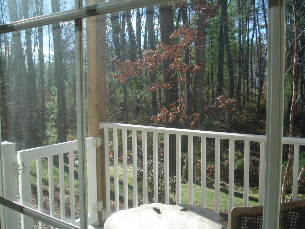 55 Roundabout Way, Unit 4 Manchester, NH 03102 - Photo 13 of 19 Gallery Image 13