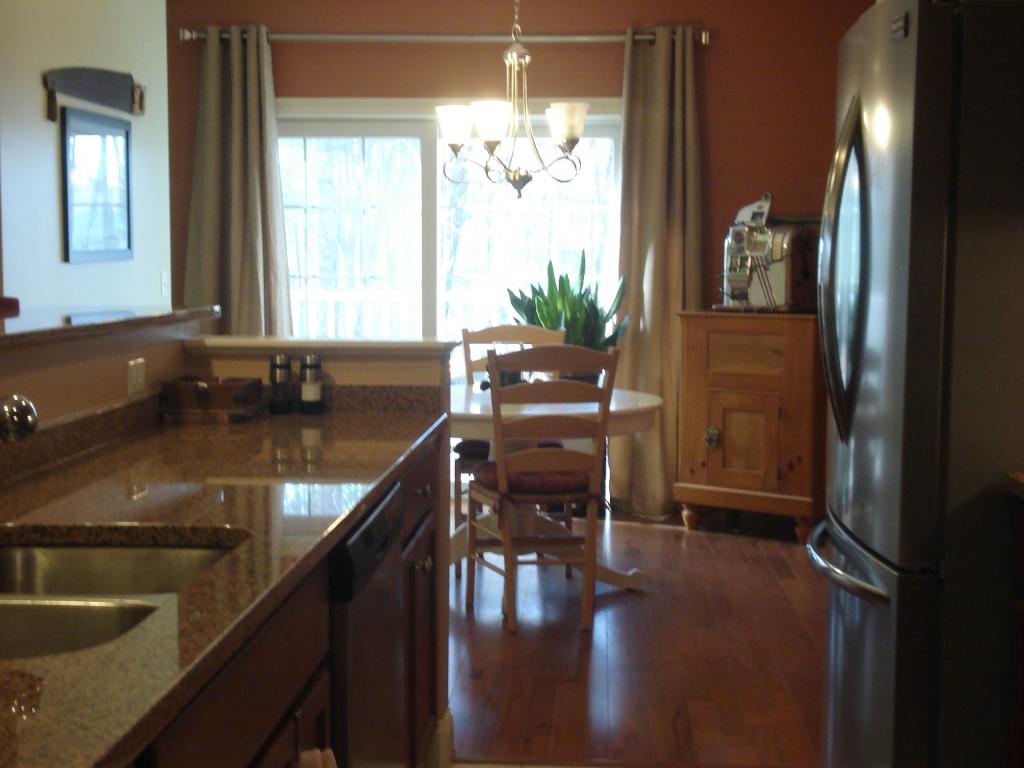 55 Roundabout Way, Unit 4 Manchester, NH 03102 - Photo 4 of 19 Gallery Image 4