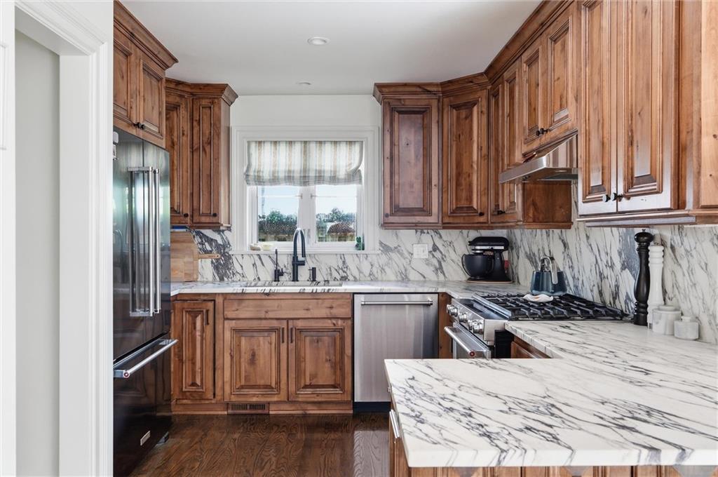 5545 Canterbury Road Fairway, KS 66205 - Photo 12 of 51 Gallery Image 12